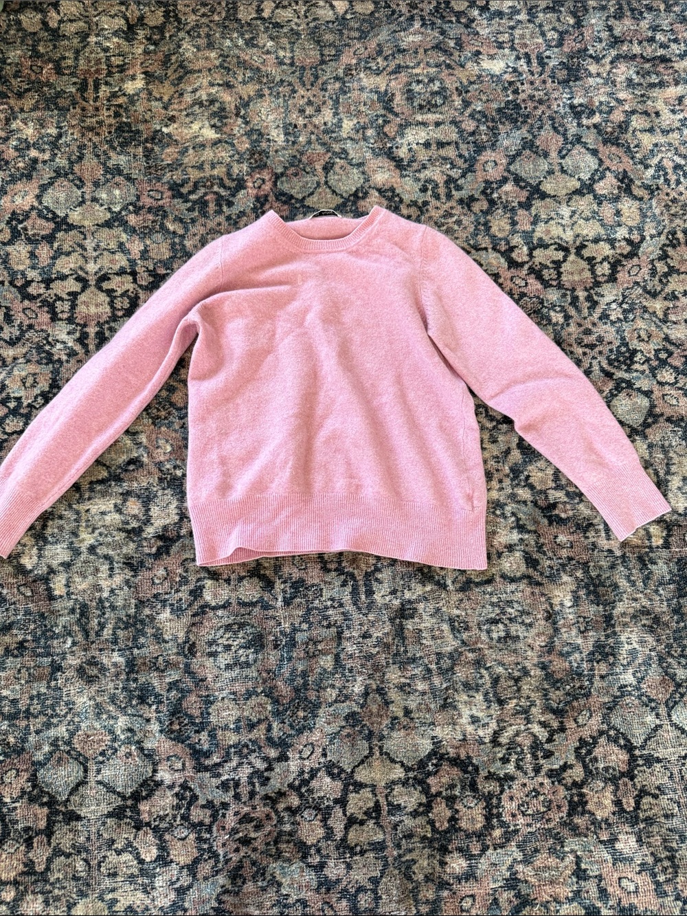 Soft Pink girls Crewneck Sweater (cashmere)
